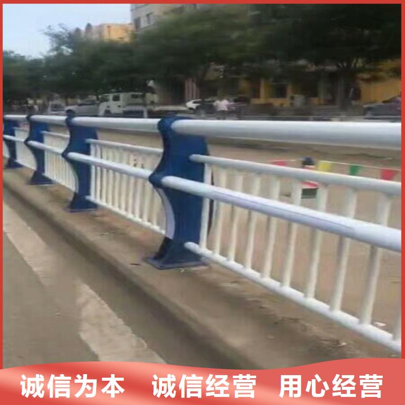 護欄-304不銹鋼復(fù)合管護欄檢驗發(fā)貨