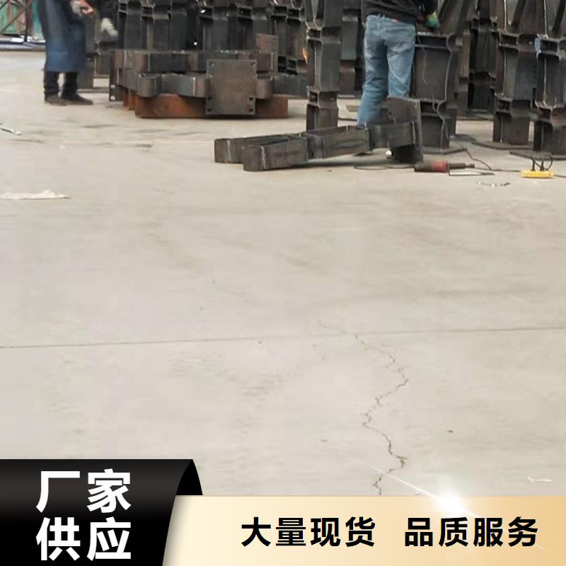 護欄鍍鋅波形護欄實體廠家