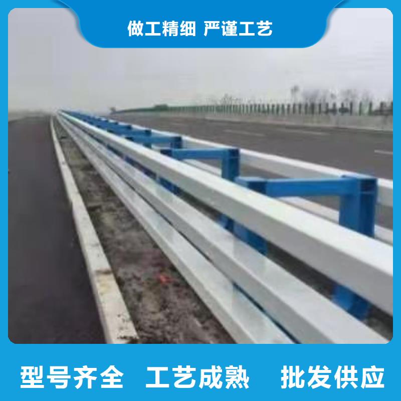 橋梁護(hù)欄不銹鋼復(fù)合管欄桿工廠直銷