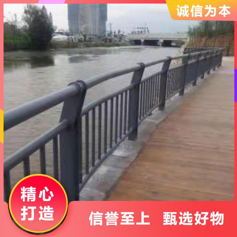 橋梁護欄_不銹鋼復(fù)合管欄桿廠家十分靠譜