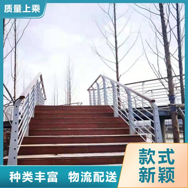 橋梁護(hù)欄304不銹鋼復(fù)合管原廠制造
