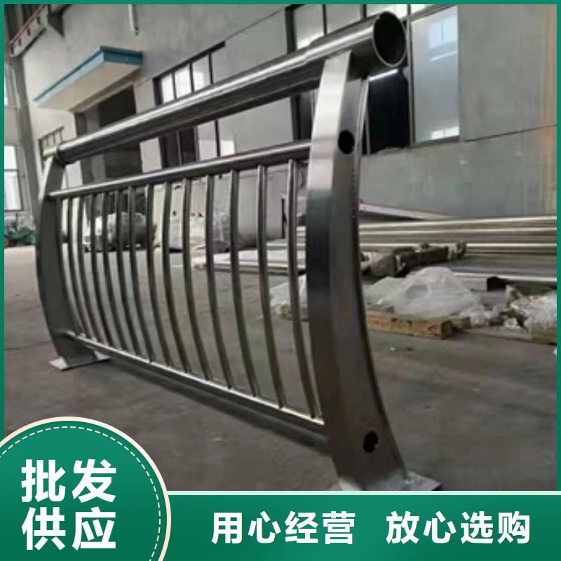 護(hù)欄_鍍鋅噴塑防撞欄品類齊全