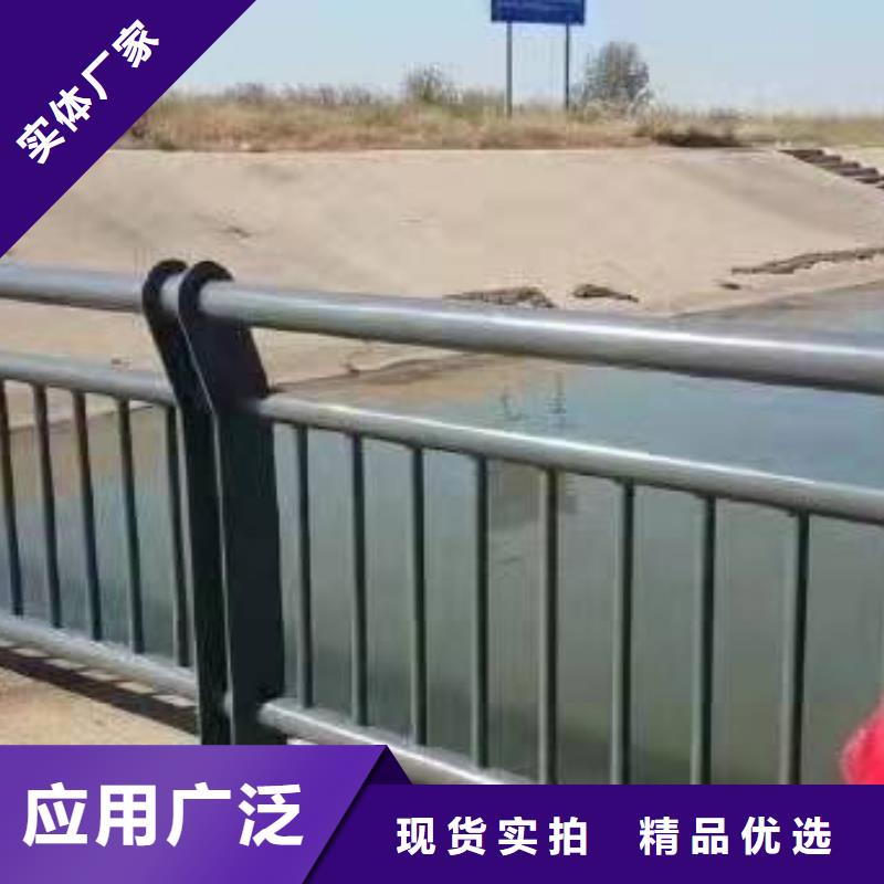 橋梁護(hù)欄交通防撞圍欄專業(yè)生產(chǎn)N年