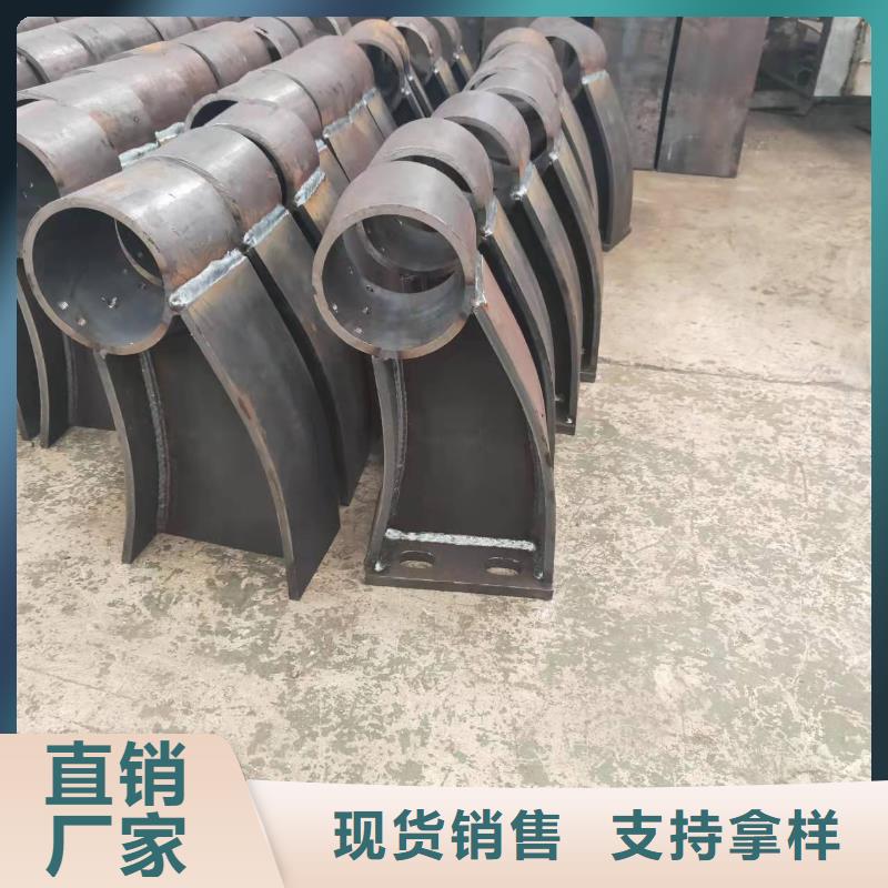 橋梁護(hù)欄交通防撞圍欄專業(yè)生產(chǎn)N年