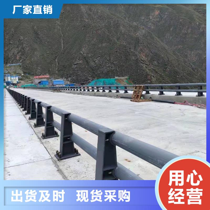 防撞護(hù)欄_旋轉(zhuǎn)護(hù)欄敢與同行比質(zhì)量