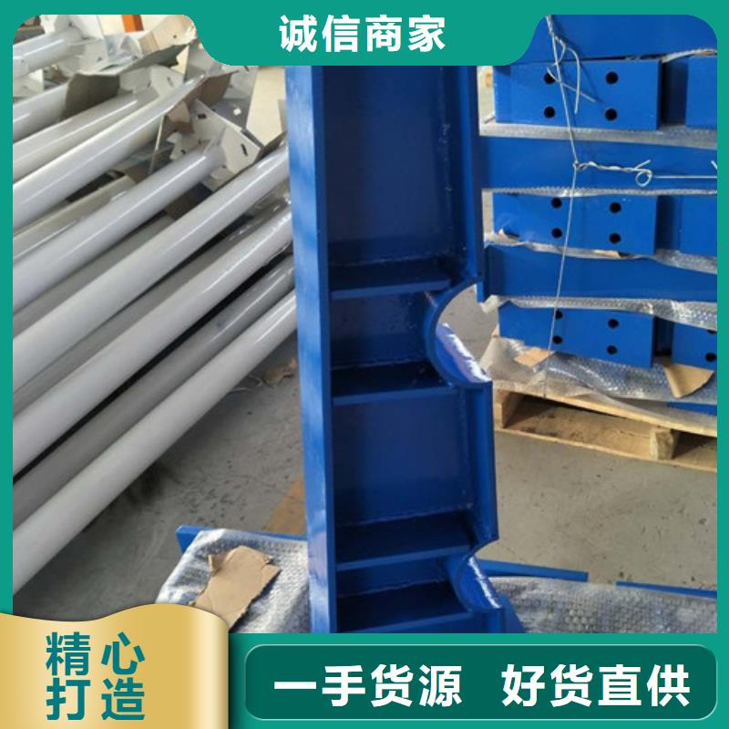 護(hù)欄橋梁防撞護(hù)欄專業(yè)生產(chǎn)設(shè)備