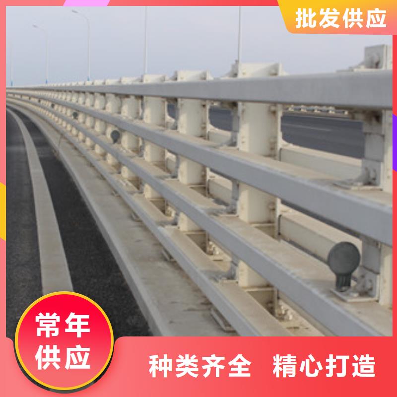 護欄不銹鋼復(fù)合管護欄精品選購