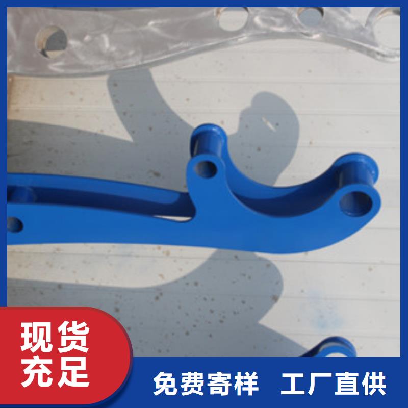 不銹鋼復(fù)合管不銹鋼復(fù)合管欄桿細(xì)節(jié)展示