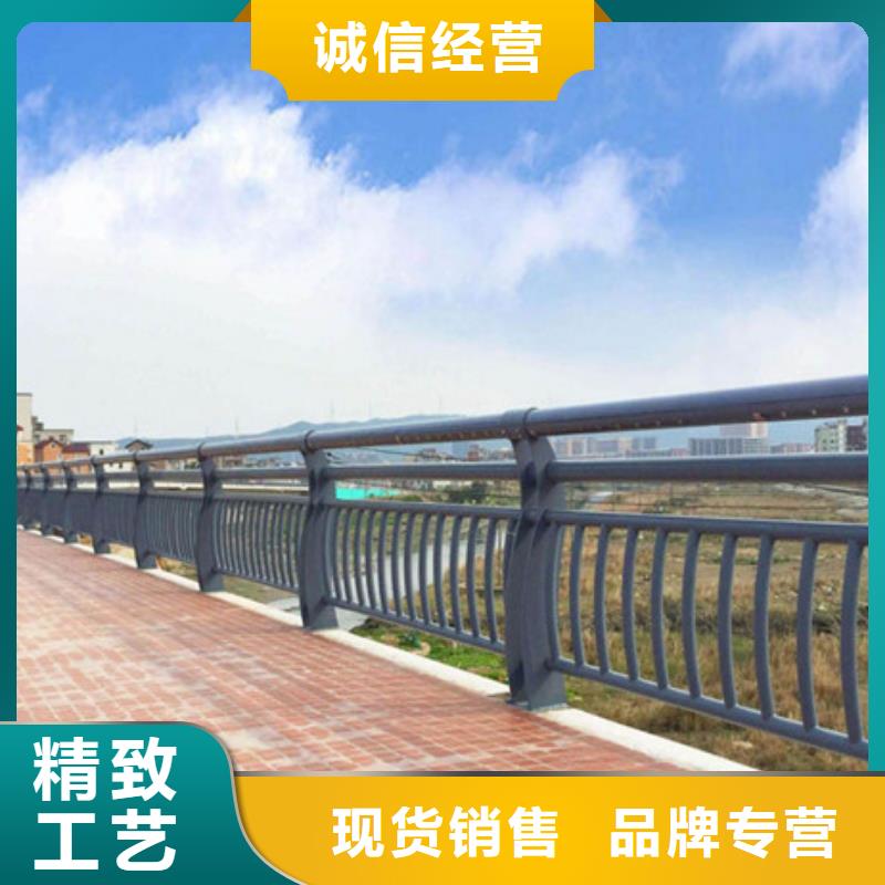 不銹鋼防撞護(hù)欄防護(hù)欄通過(guò)檢測(cè)
