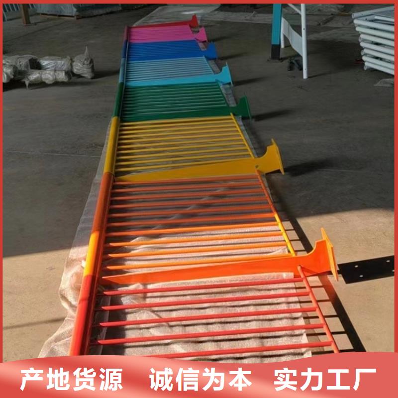 天桥不锈钢灯箱隔离防撞栏杆使用寿命长