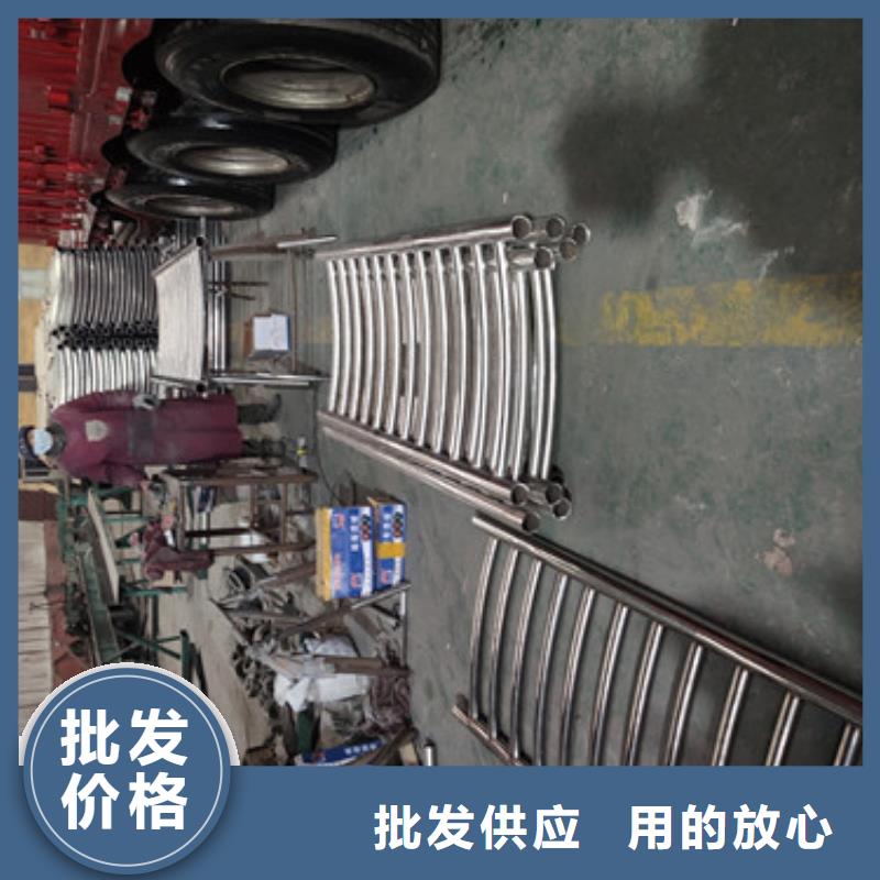 橋梁護欄,防撞鋼護欄設計合理