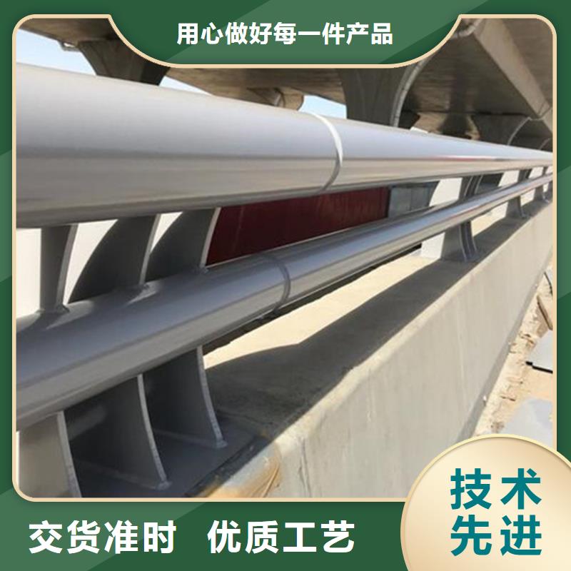 防撞護欄_鍍鋅波形護欄庫存量大