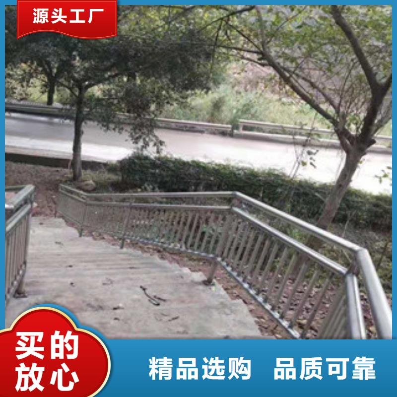 護(hù)欄中央分隔欄專注生產(chǎn)制造多年