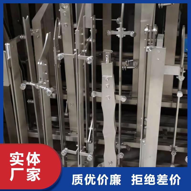 立柱防撞護欄制造生產(chǎn)銷售