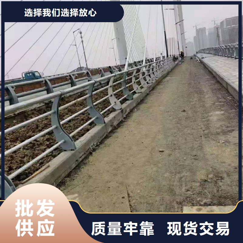 立柱防撞護欄制造生產(chǎn)銷售
