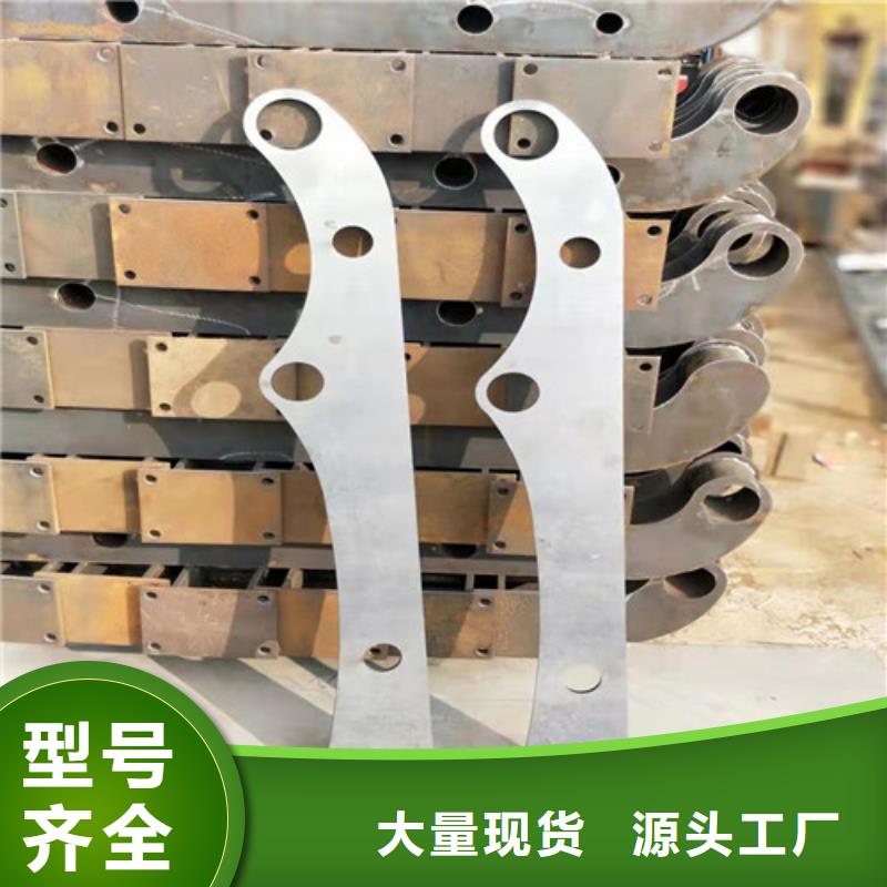 防撞護(hù)欄_鍍鋅噴塑防撞欄原料層層篩選