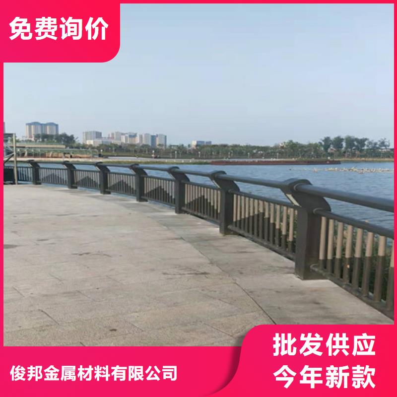 防撞护栏不锈钢立柱精工制作