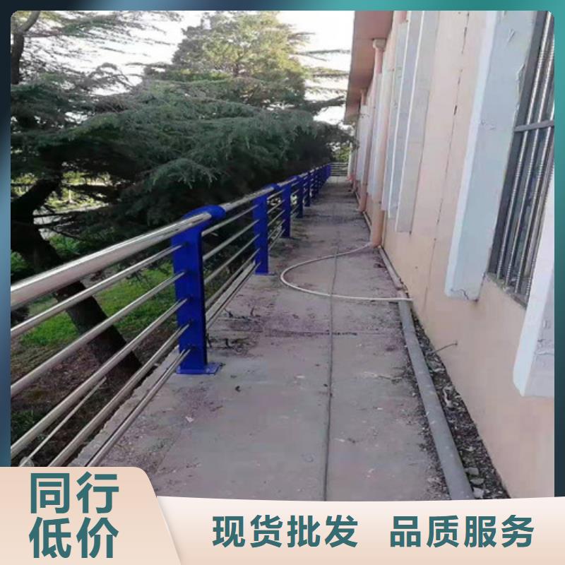 護(hù)欄燈光護(hù)欄好產(chǎn)品價格低