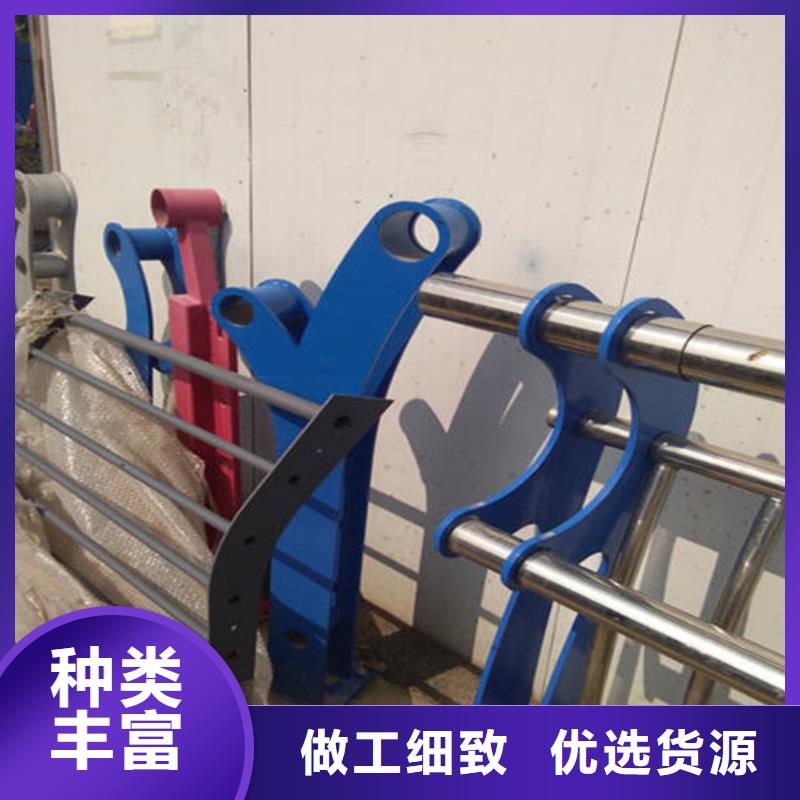 護(hù)欄立柱橋梁防撞護(hù)欄設(shè)計(jì)合理