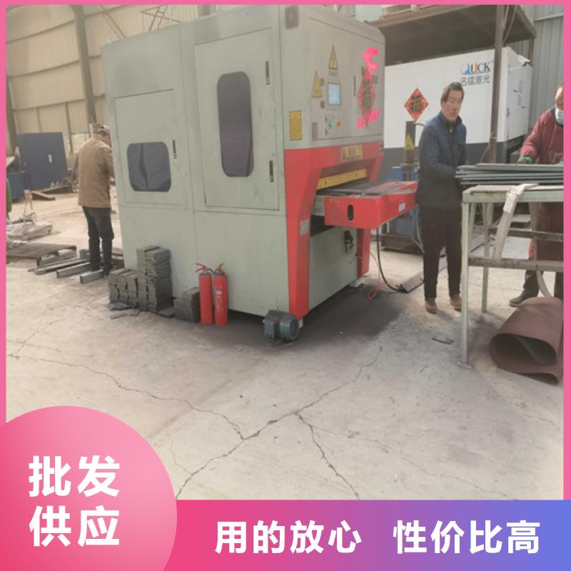 買(mǎi)不銹鋼復(fù)合管防撞護(hù)欄-現(xiàn)貨充足有保障