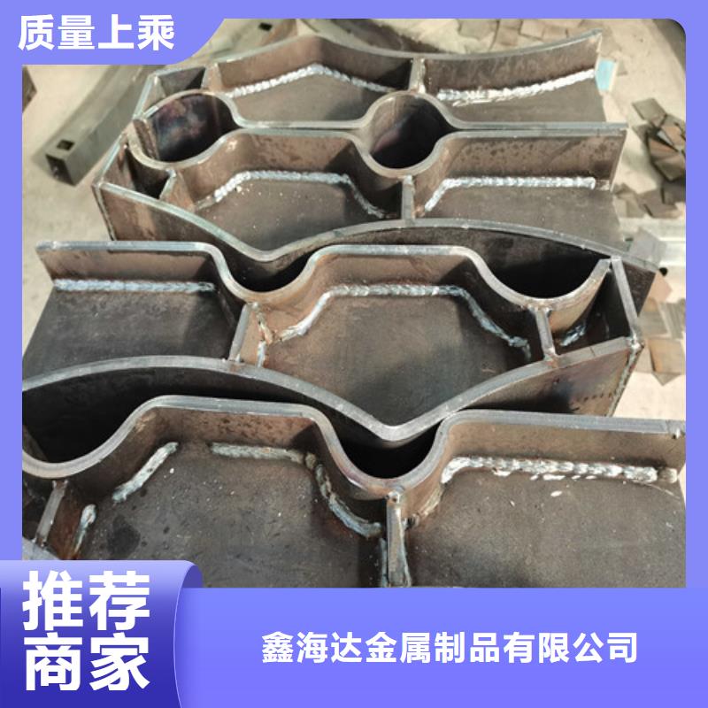 重信譽(yù)304不銹鋼復(fù)合管護(hù)欄廠商