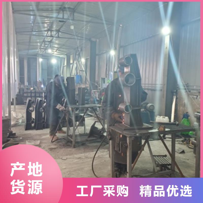 專注304不銹鋼復(fù)合管橋梁護(hù)欄銷售