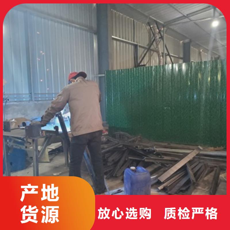不銹鋼復(fù)合管橋梁護欄品質(zhì)經(jīng)得起考驗