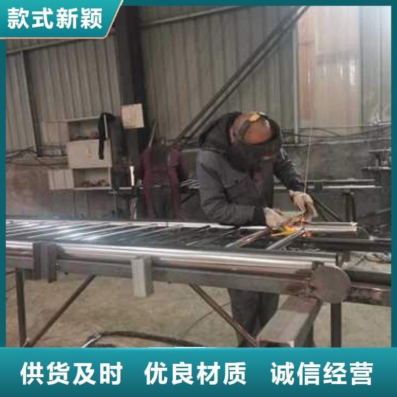 優(yōu)質(zhì)的不銹鋼復(fù)合管護欄廠家