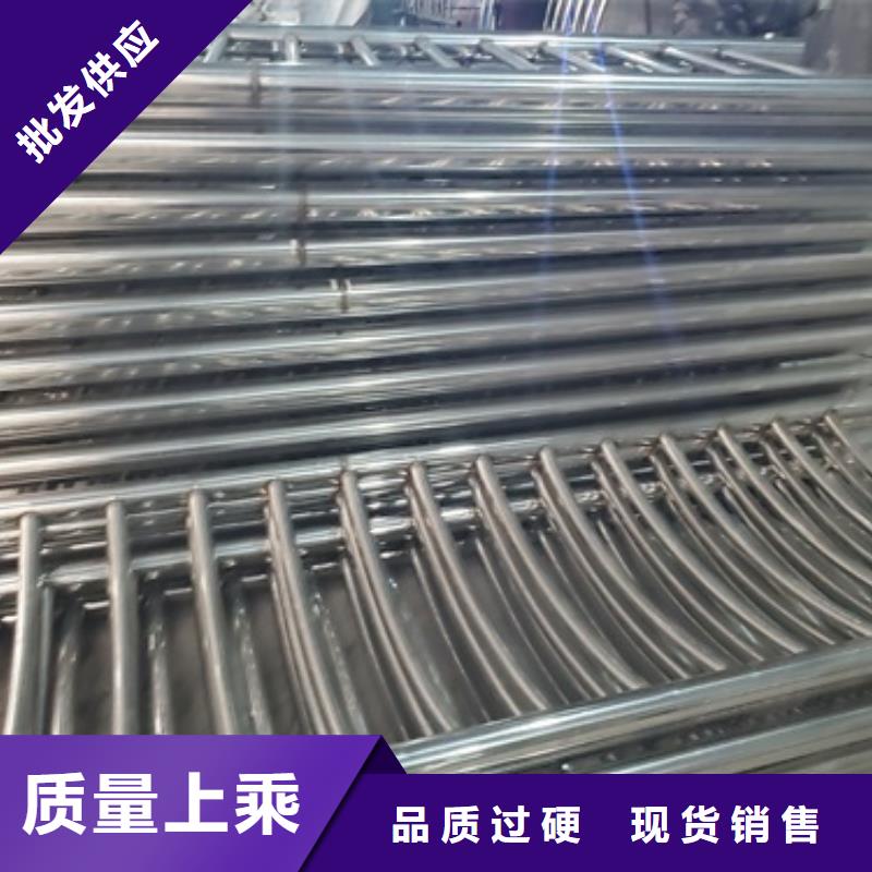 橋梁護(hù)欄防撞護(hù)欄質(zhì)量?jī)?yōu)選