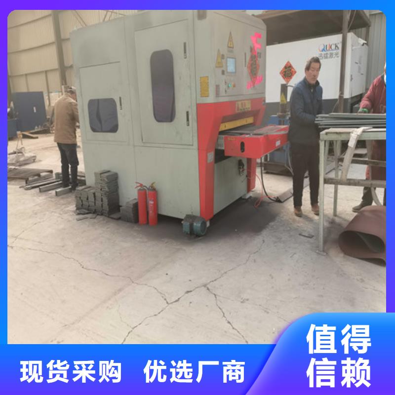 不銹鋼復(fù)合管樓梯欄桿優(yōu)選貨源
