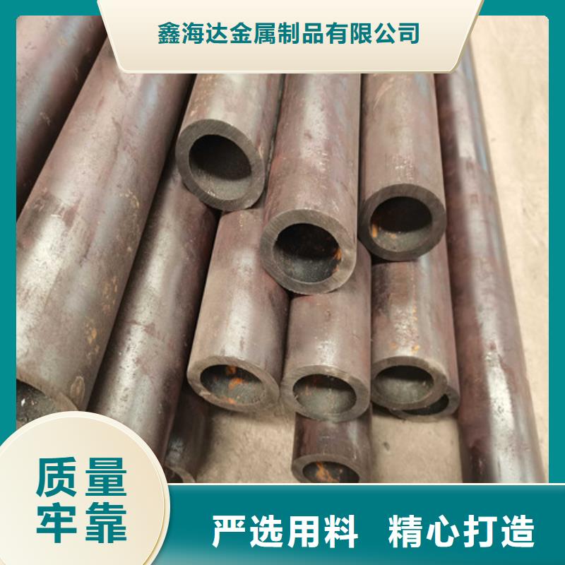 不銹鋼復(fù)合管防撞護(hù)欄多年行業(yè)經(jīng)驗(yàn)
