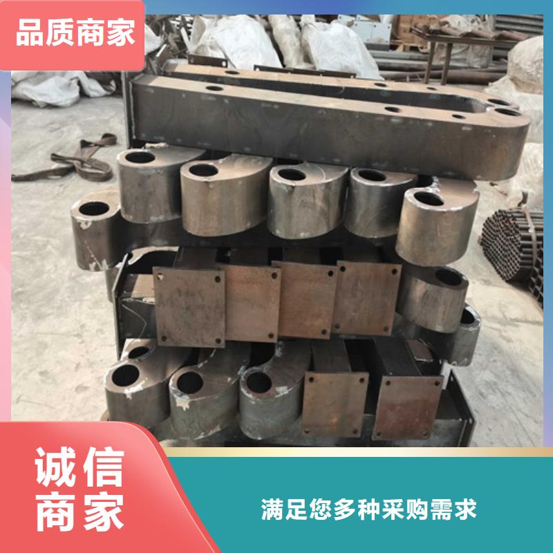 不銹鋼復(fù)合管道路護(hù)欄特價銷售