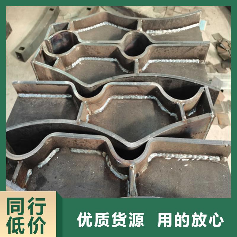 不銹鋼復(fù)合管防撞護欄【防撞護欄】工廠直銷