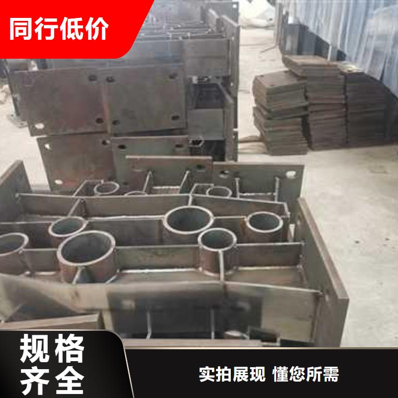 不銹鋼復(fù)合管防撞護(hù)欄_【橋梁護(hù)欄】服務(wù)至上