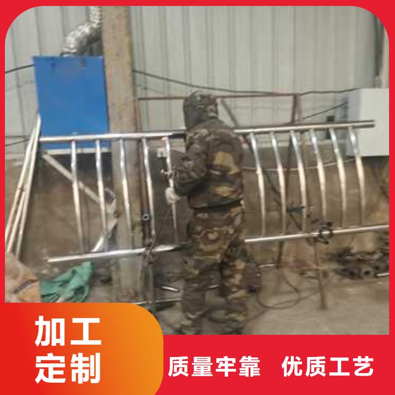 不锈钢复合管防撞护栏,【高速开口栏网】严选材质