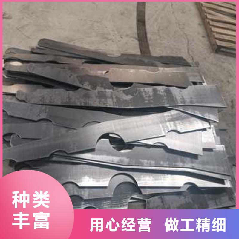 不銹鋼復(fù)合管防撞護(hù)欄,橋梁護(hù)欄好貨直供