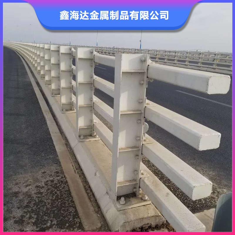 不銹鋼復(fù)合管防撞護(hù)欄,橋梁護(hù)欄好貨直供