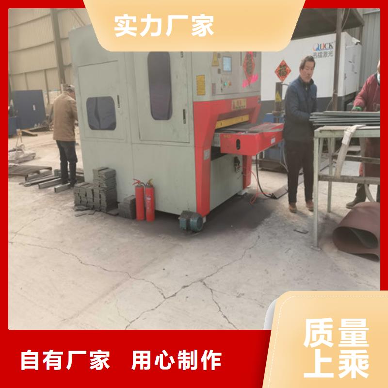 不銹鋼復(fù)合管護(hù)欄 橋梁護(hù)欄高性價比