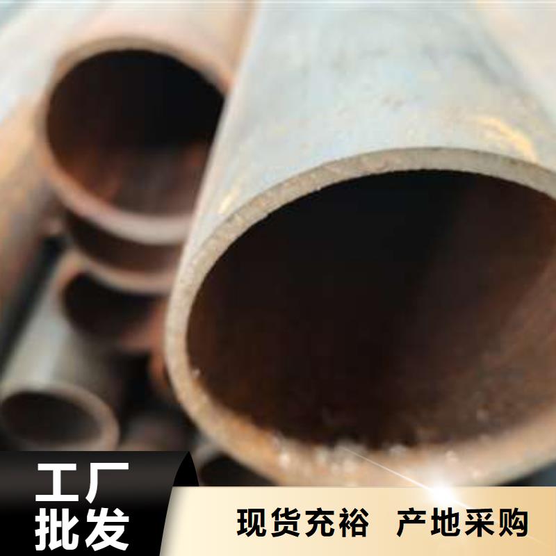 不銹鋼復(fù)合管護(hù)欄防撞護(hù)欄追求細(xì)節(jié)品質(zhì)
