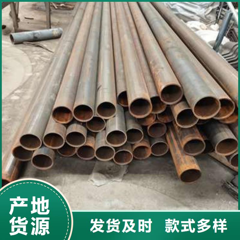 不銹鋼復(fù)合管護(hù)欄橋梁護(hù)欄細(xì)節(jié)展示