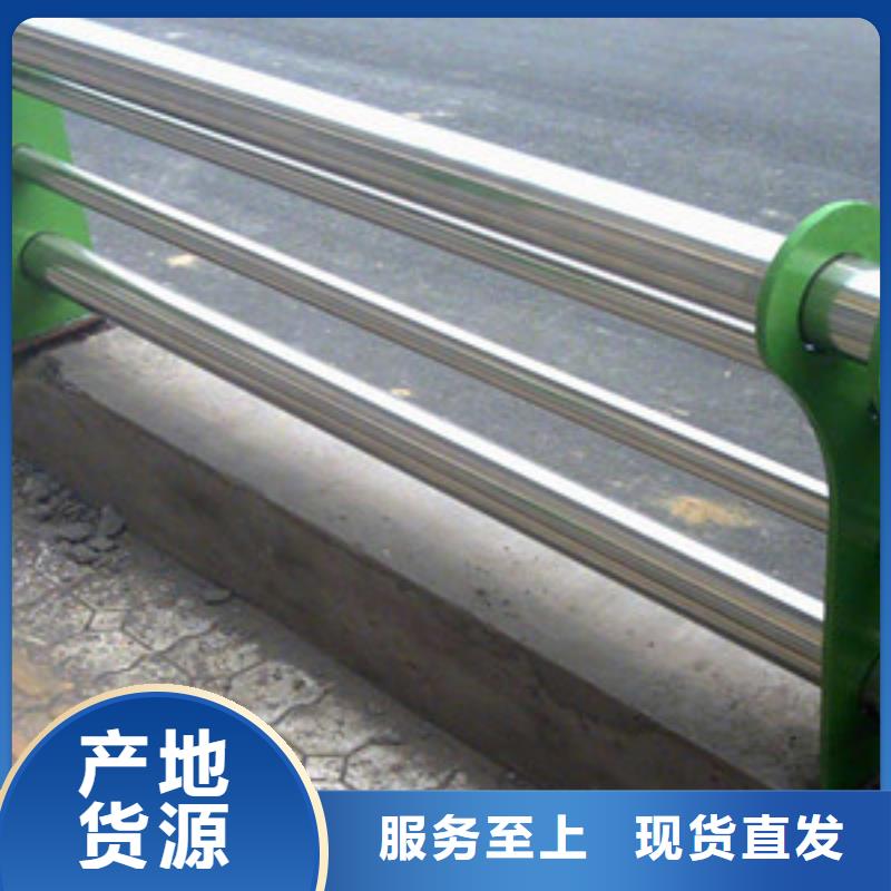 不銹鋼復(fù)合管護(hù)欄人車分流欄發(fā)貨及時(shí)
