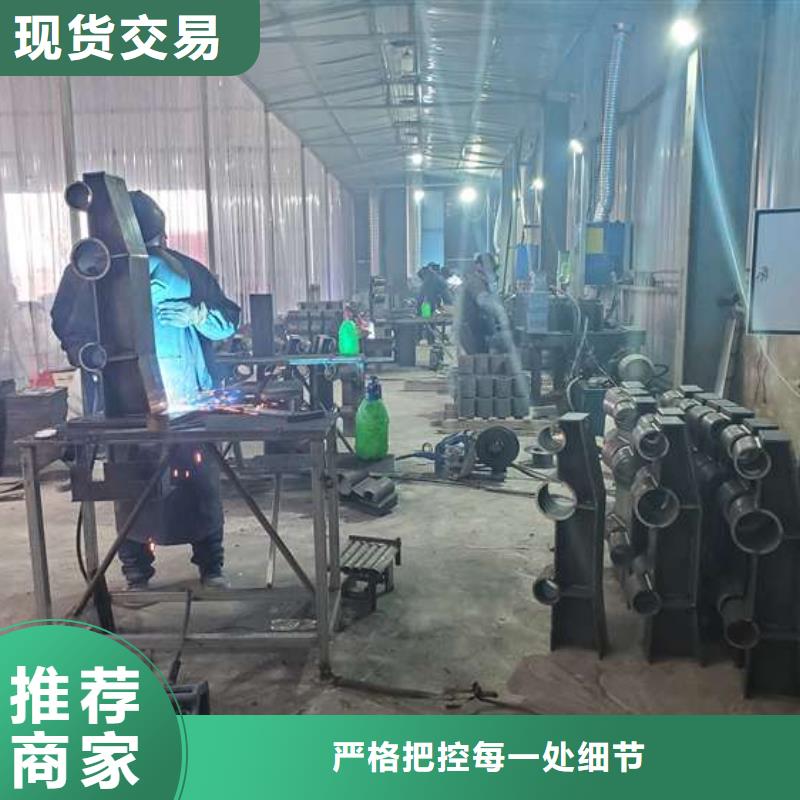 不銹鋼復(fù)合管護(hù)欄_橋梁護(hù)欄生產(chǎn)經(jīng)驗豐富