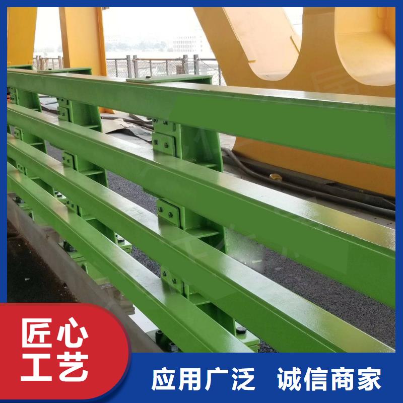 【不銹鋼復(fù)合管護(hù)欄】-防撞護(hù)欄工期短發(fā)貨快