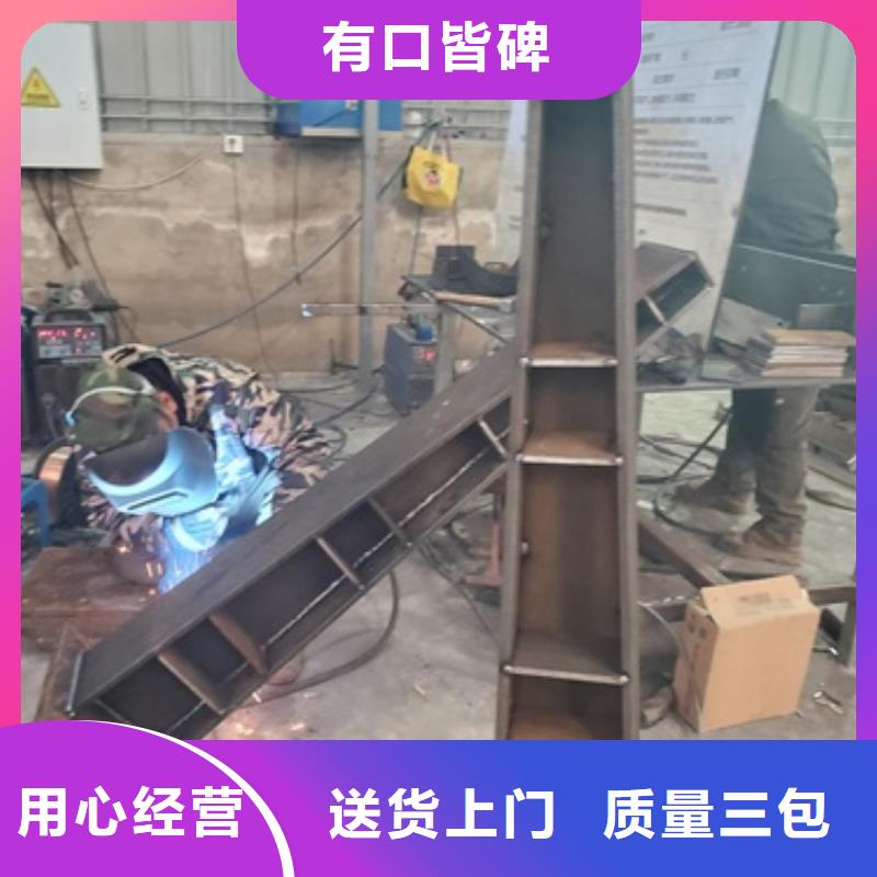 不銹鋼復(fù)合管護(hù)欄旋轉(zhuǎn)護(hù)欄今日價格