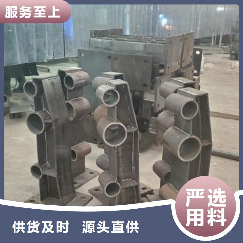不銹鋼道路護(hù)欄可按客戶需求生產(chǎn)