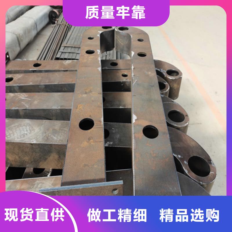 防撞護(hù)欄不銹鋼景觀護(hù)欄服務(wù)周到