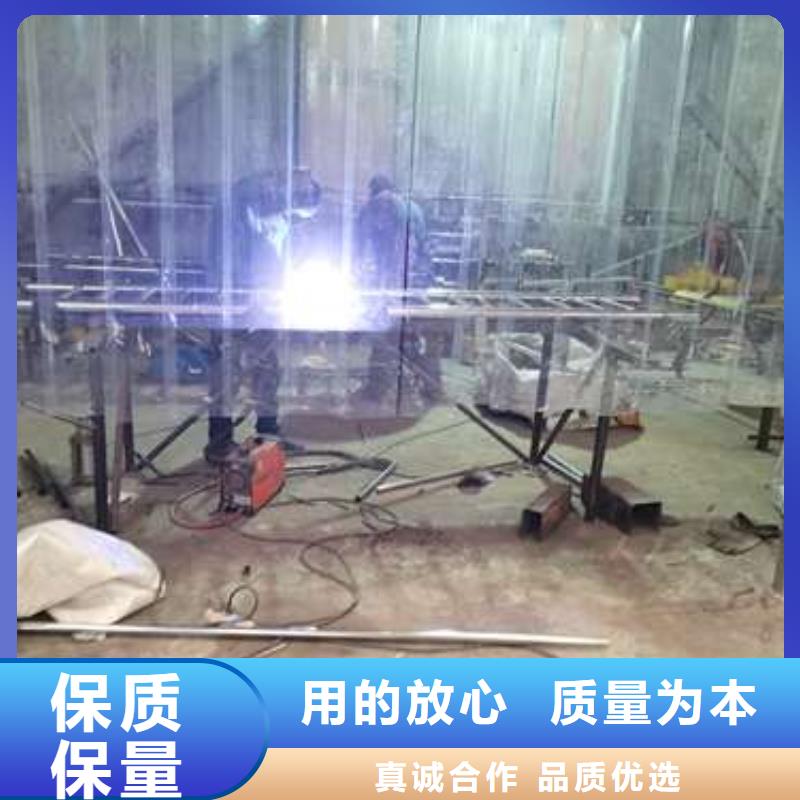 防撞護欄【道路隔離欄】多行業(yè)適用