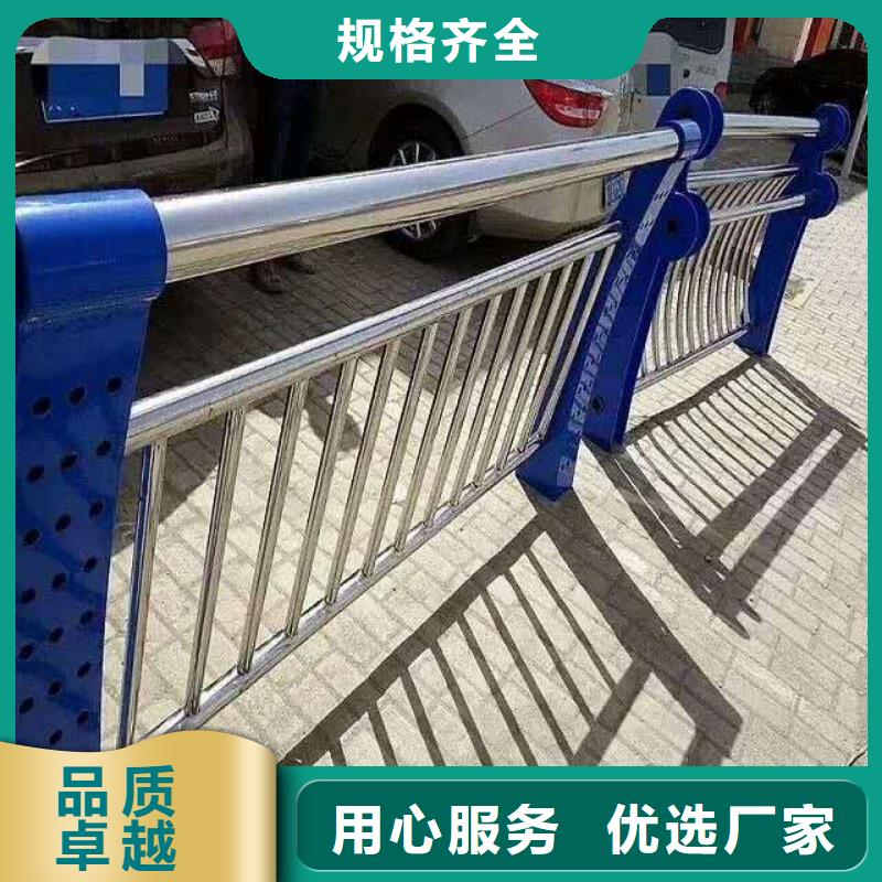  防撞護欄廠家擁有先進的設備