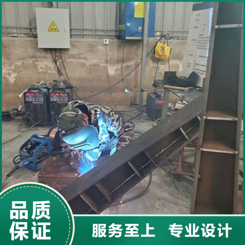  防撞護(hù)欄好廠家有擔(dān)當(dāng)