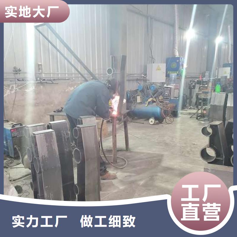  防撞護(hù)欄的圖文介紹